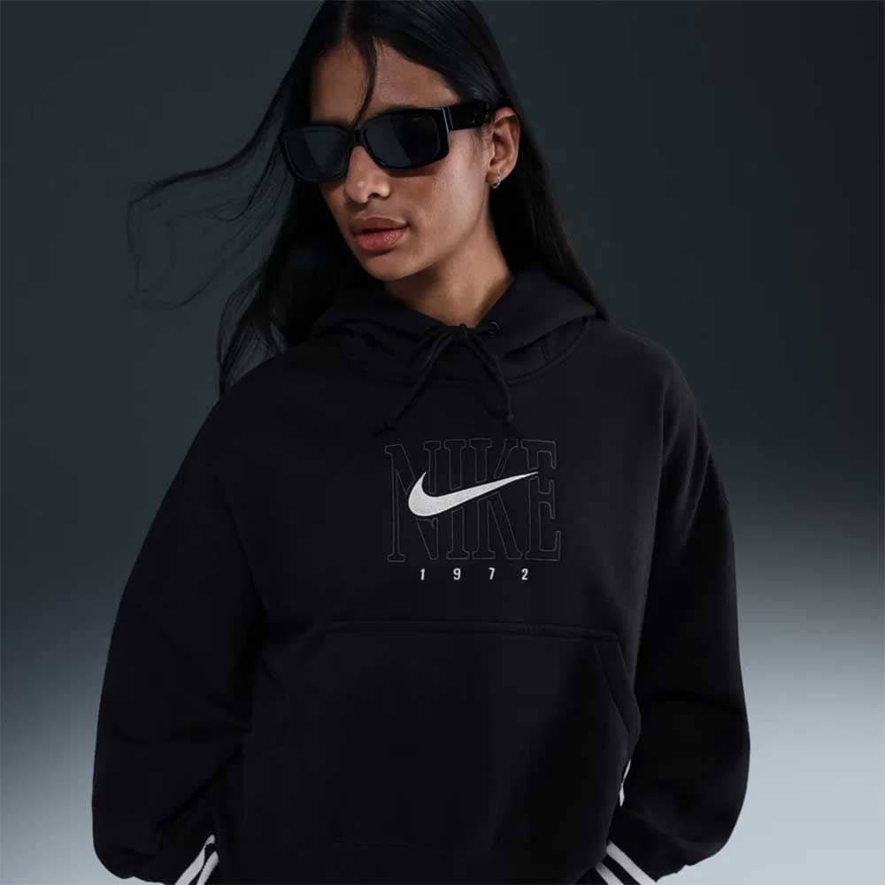 ДАМСКИ СУИТШЪРТ NIKE IB1984-010 NSW PHNX FLC OOS GX PO HDY ЧЕРЕН - lotus-sport.bg